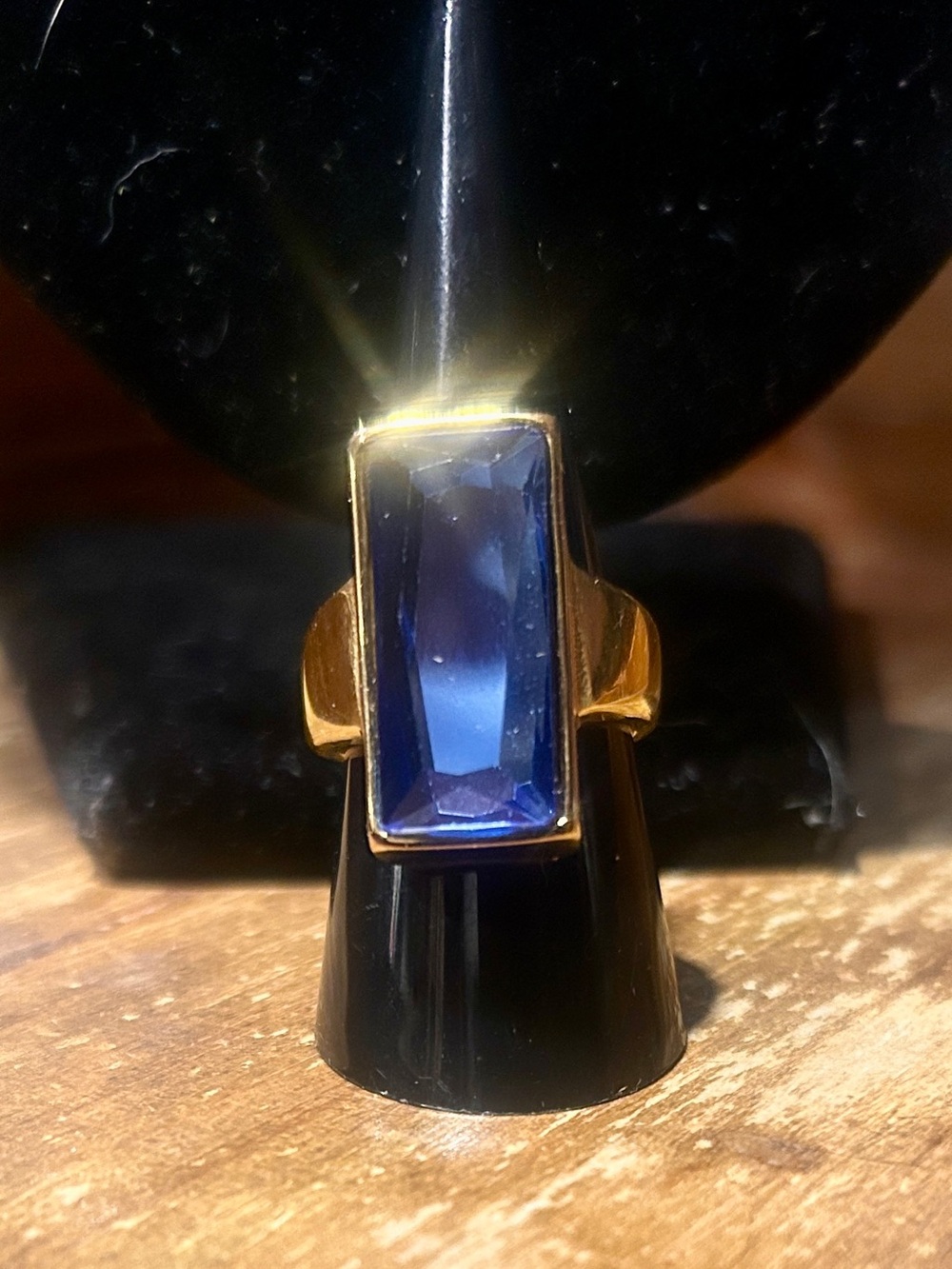 Vintage fashion stainless steel gold plated rectangular blue glass crystal ring